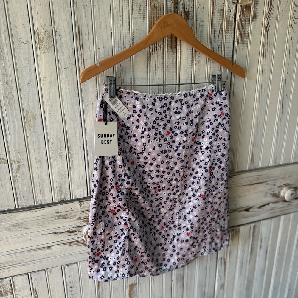 Sunday Best Aritzia Lilac Floral print silky A Line Skirt
